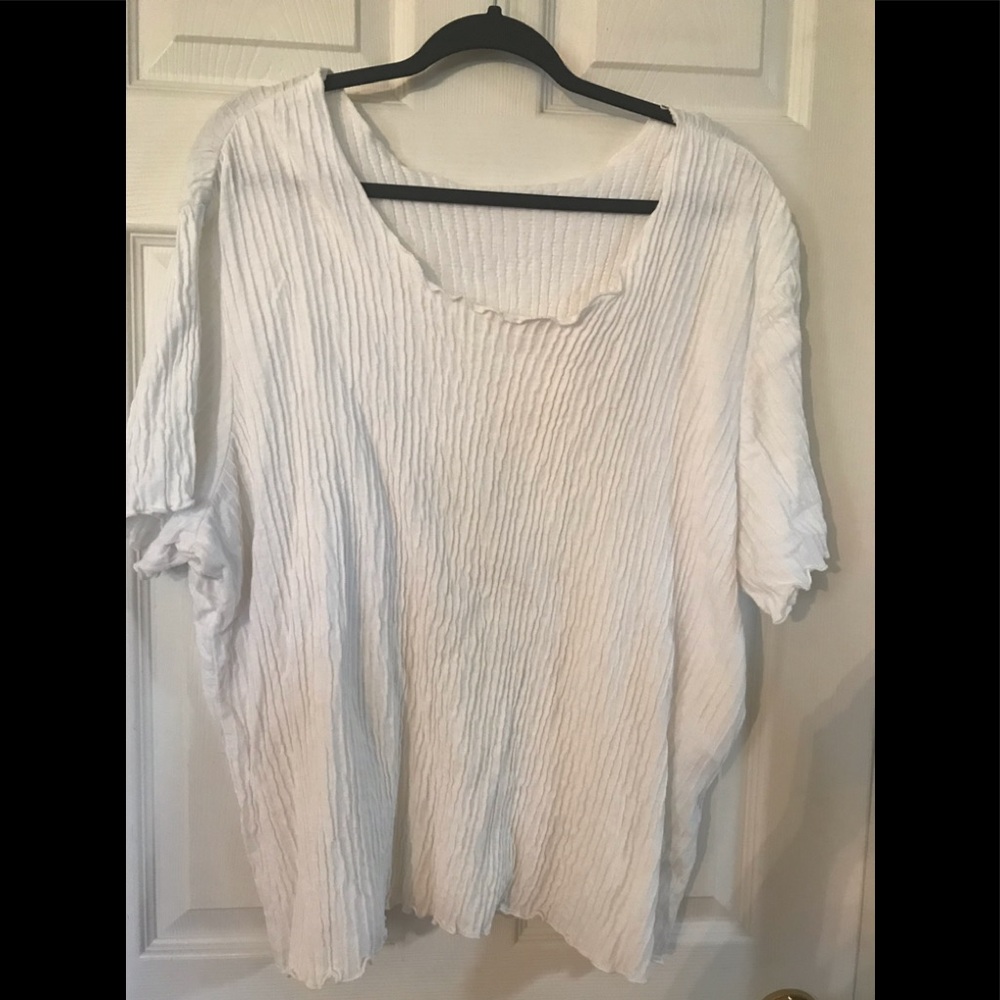 Paradox Crinkle White Top size 3X